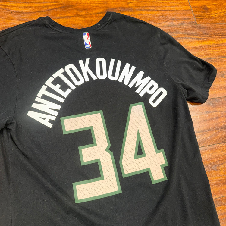 Nike Milwaukee Bucks Giannis Antetokounmpo Jersey Tee Sz M