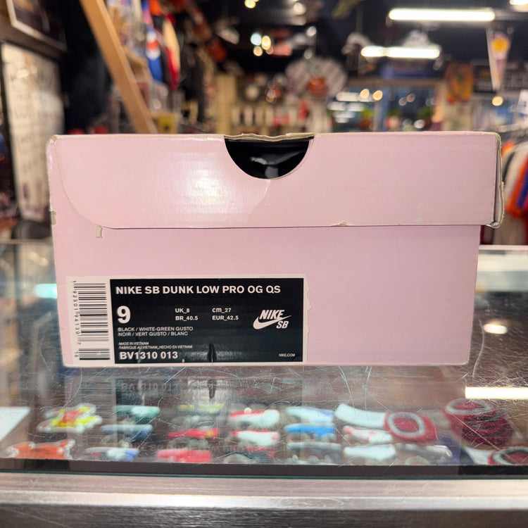 PREOWNED Signed Nike SB Dunk Low Jeff Staple Panda Pigeon Men’s 9