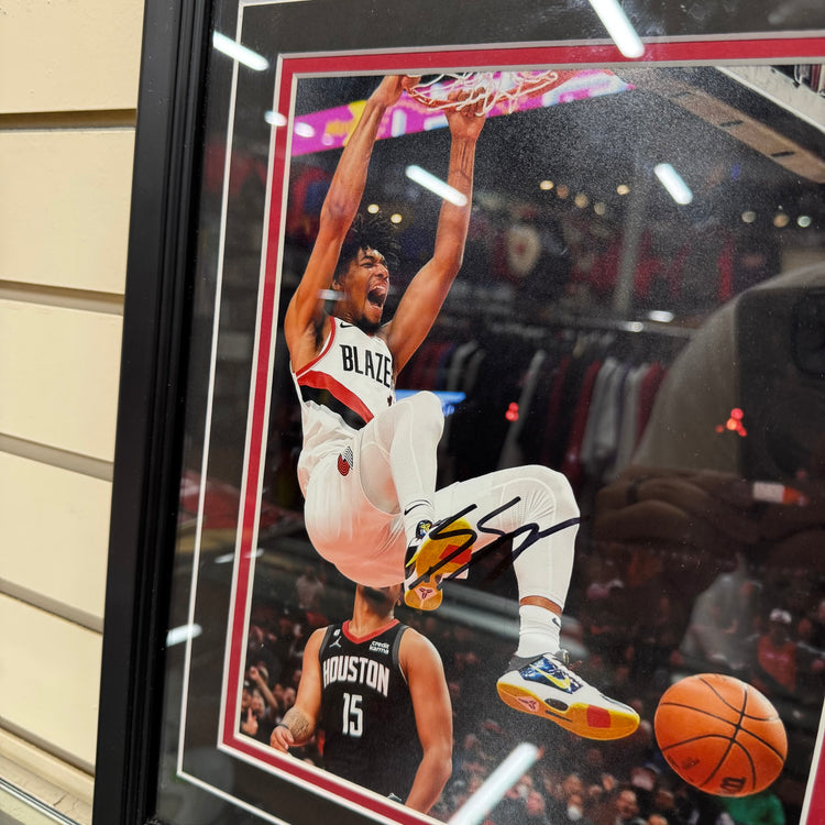 Beckett Authentic Shaedon Sharpe “Dunk” Autographed Framed Photo