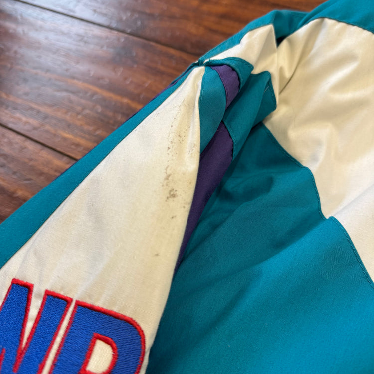 Pro Player 90's Charlotte Hornets Puffer Jacket Sz M
