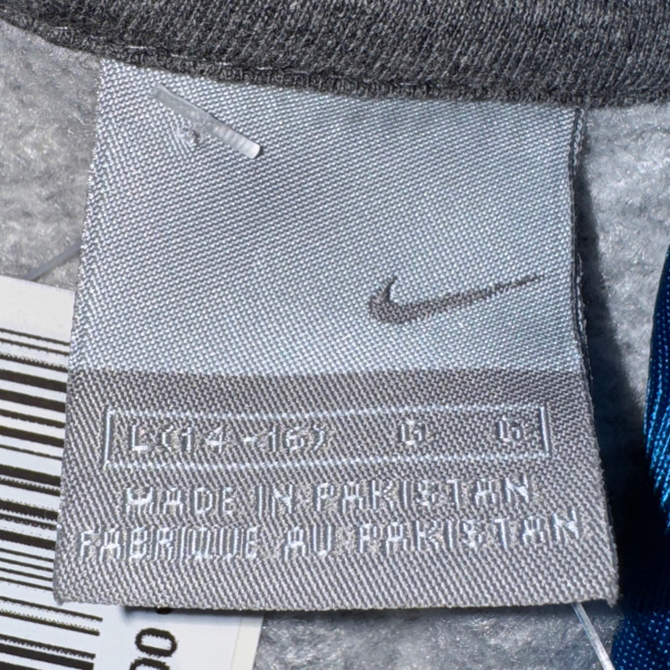 NWT Nike 00's Youth Hoodie Sz YL