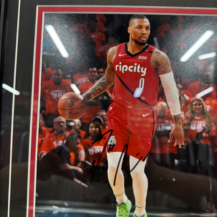 Beckett Authentic Damian Lillard Autographed “Rip City” Framed Photo