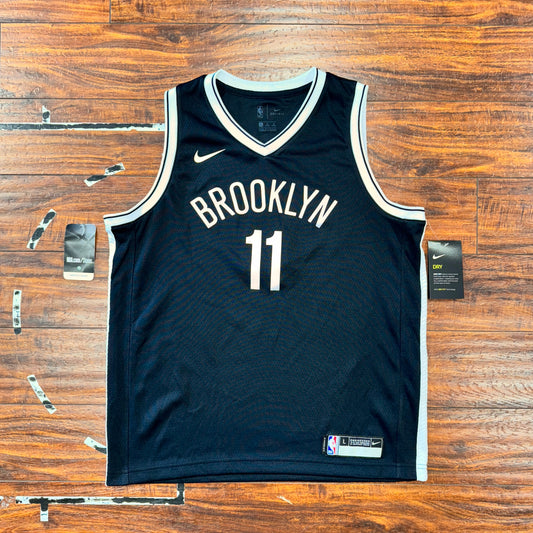 Nike Brooklyn Nets Kyrie Irving Jersey Sz YL