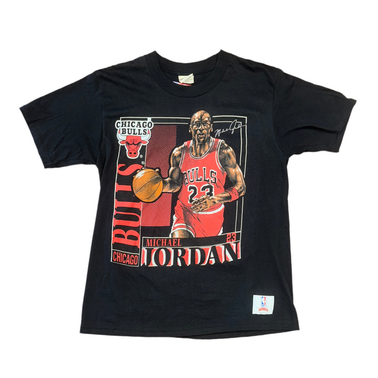Nutmeg Chicago Bulls Micheal Jordan Tee Sz L