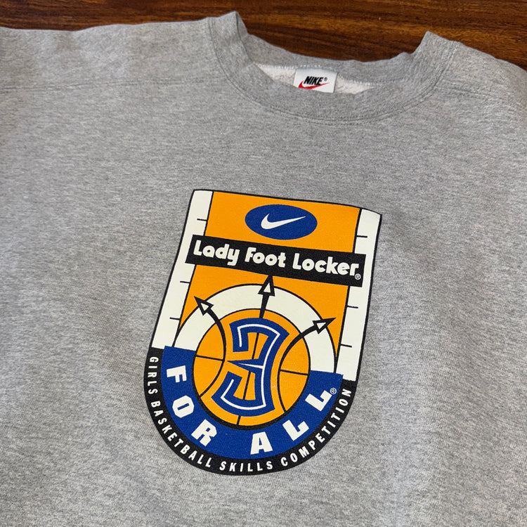Lady Footlocker Crewneck Sz L