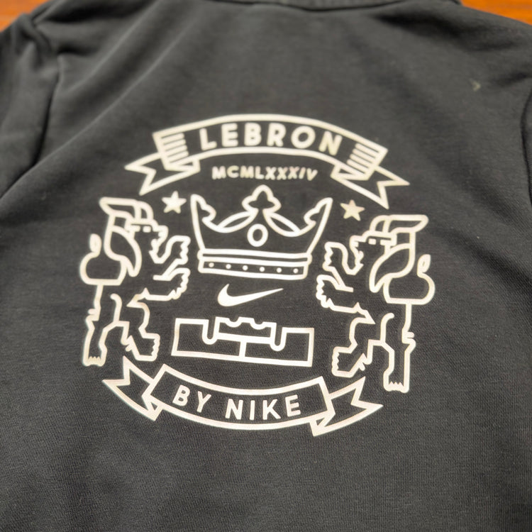 Nike LBJ Youth Hoodie Sz XL