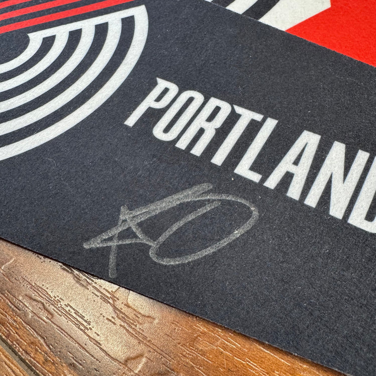 Blazers Autographed Ant Simons Bundle