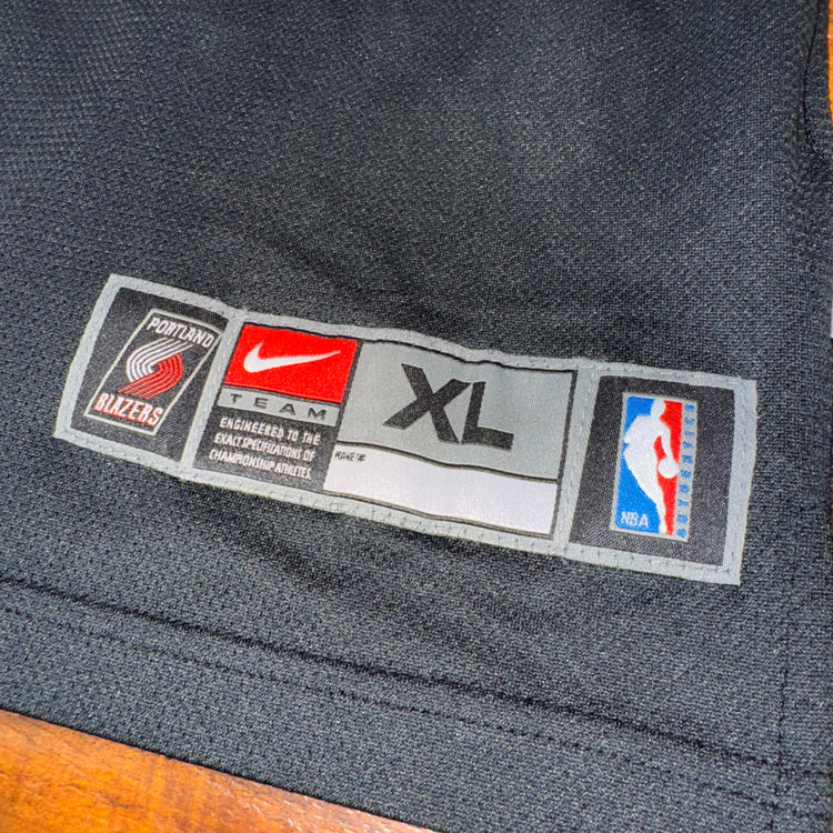 Nike Portland Trail Blazers Stunt Team Jersey Sz XL