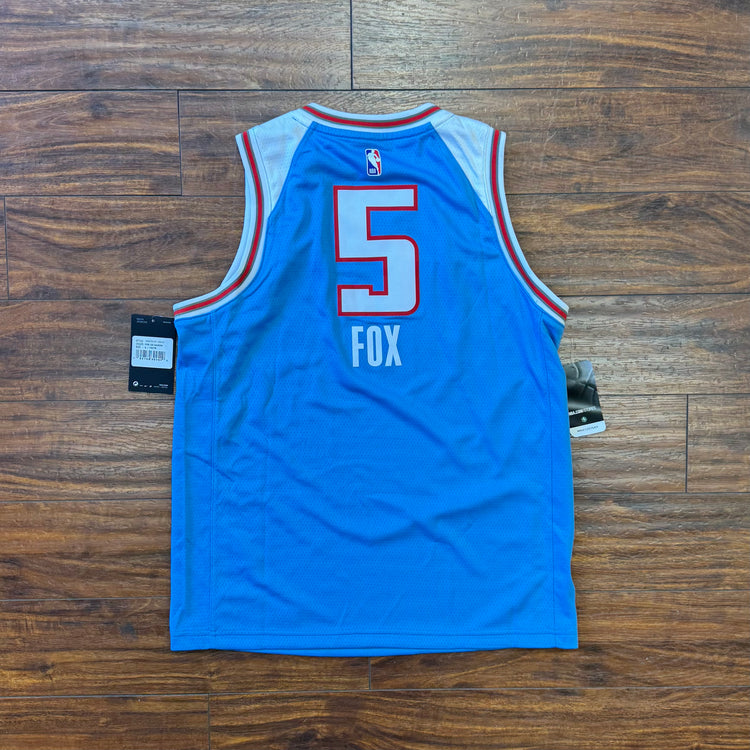 NWT Nike Kings De'Aaron Fox Jersey Youth L