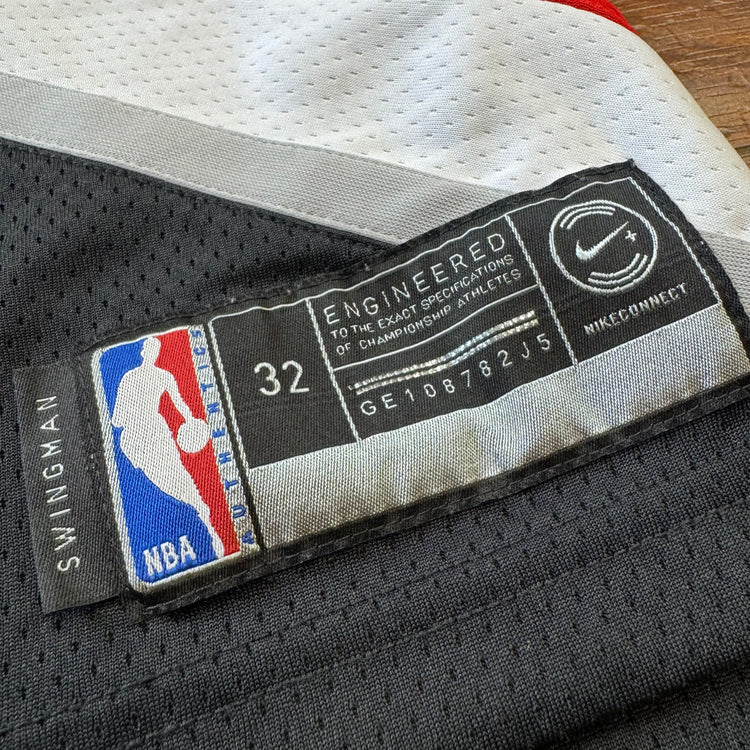 Nike Dame Blazers Jersey Men’s Sz XS