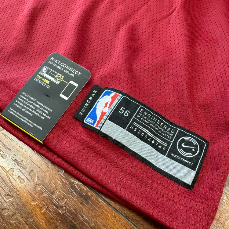 NWT Cleveland Cavaliers D-Wade Jersey