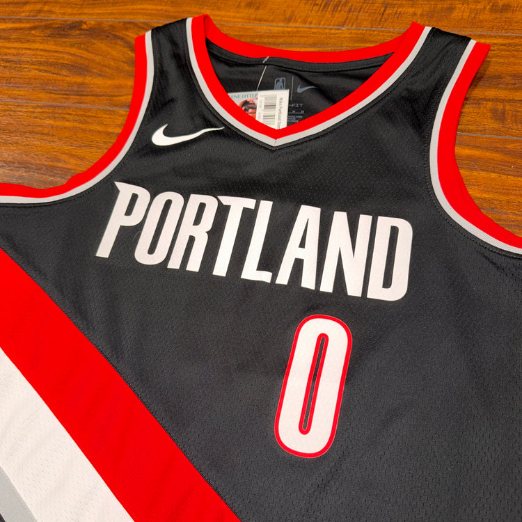 Nike Portland Trail Blazers Damian Lillard Jersey Sz M