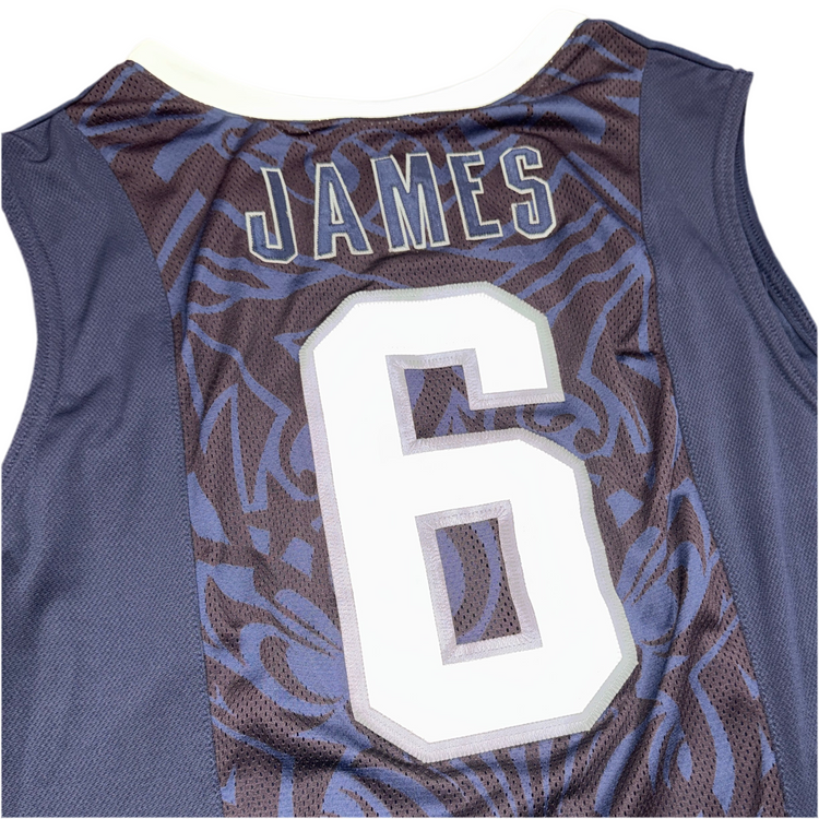 Nike 2010 FIBA LeBron James USA Jersey Sz XL