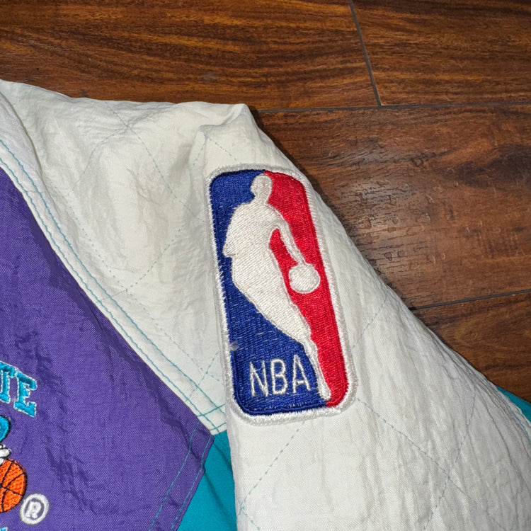 Starter Youth Charlotte Hornets Puffer Sz YM