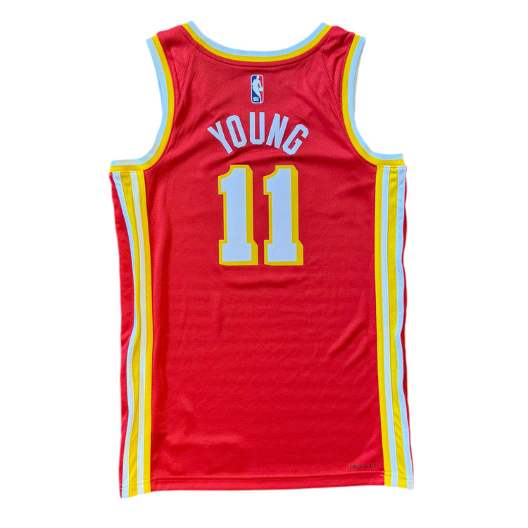 NWT Nike Atlanta Hawks Trae Young Jersey Sz S