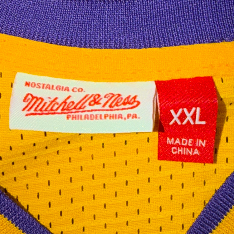 Autographed Mitchell & Ness Shaquille O’Neal Los Angeles Lakers Jersey Sz 2X