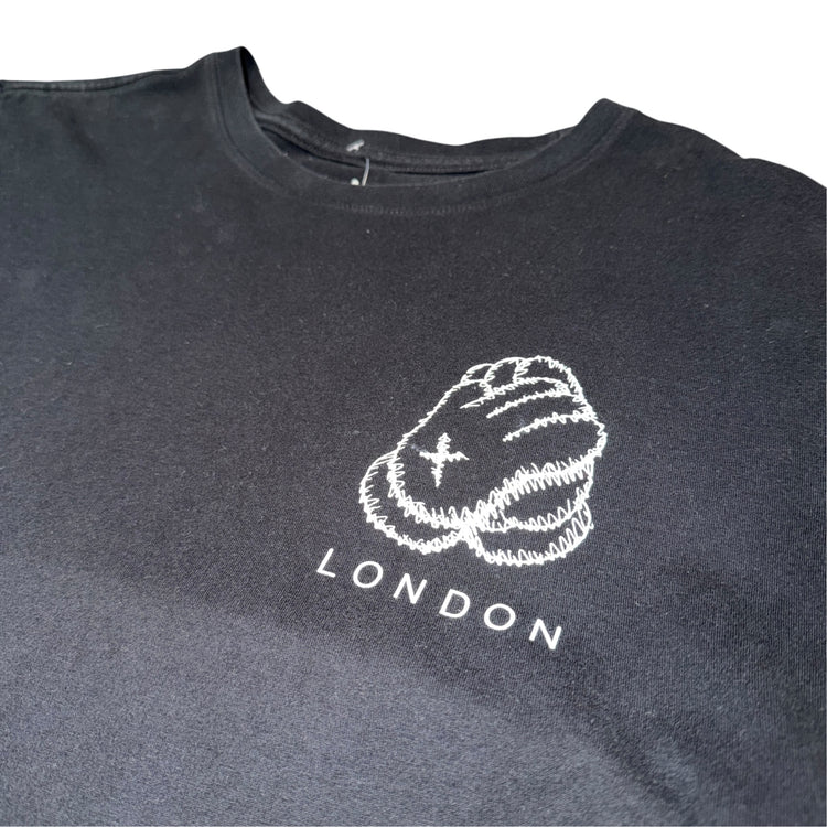 Jordan KAWS London Tee Sz L