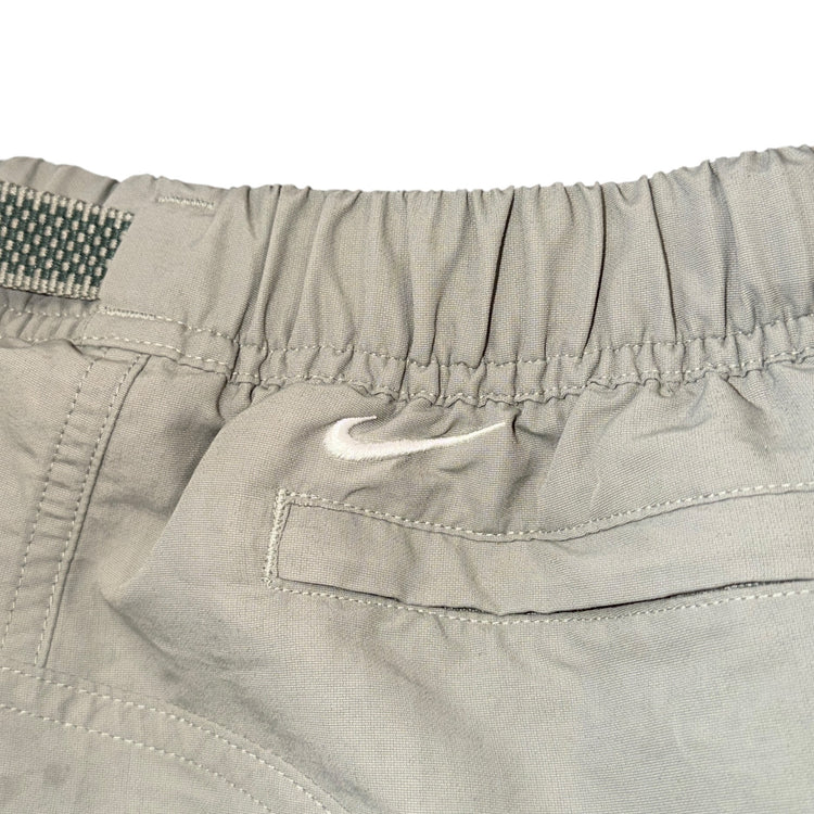 Nike ACG Snowgrass Cargo Shorts Sz S