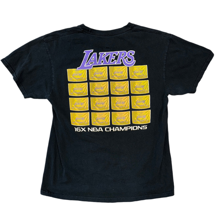 LA Lakers 16X Champs Tee Sz M