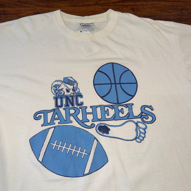 UNC Tar Heels Hoops Tee Sz XL