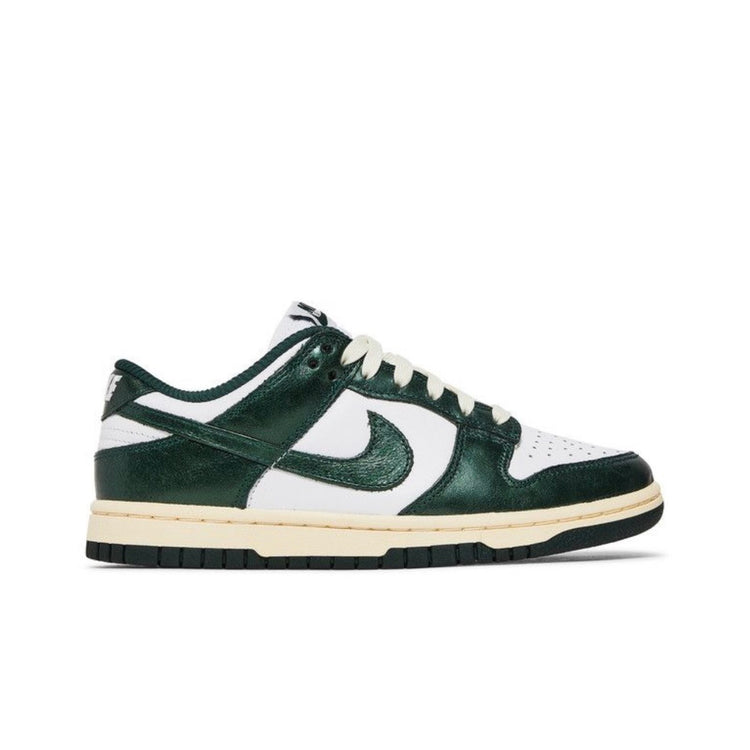 Nike Dunk Low Vintage Green Deadstock