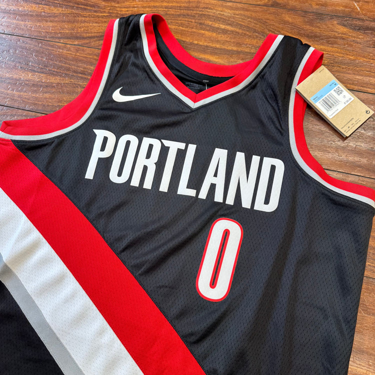 NWT Nike BLK Blazers Dame Jersey Multiple Sizes