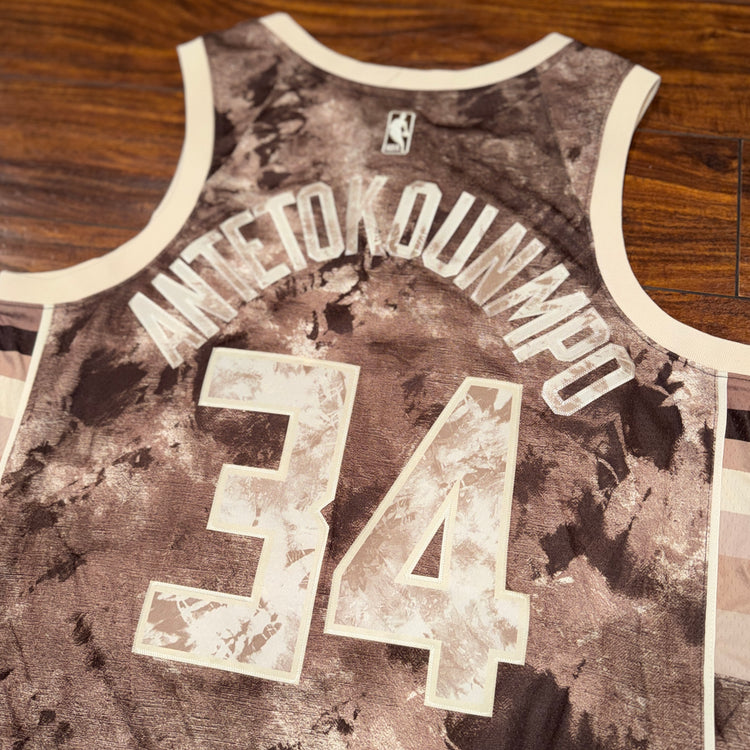 Nike Select Seris Milwaukee Bucks Giannis Antetokounmpo Jersey Sz L