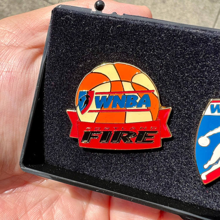 WNBA Early 00’s Pin Set