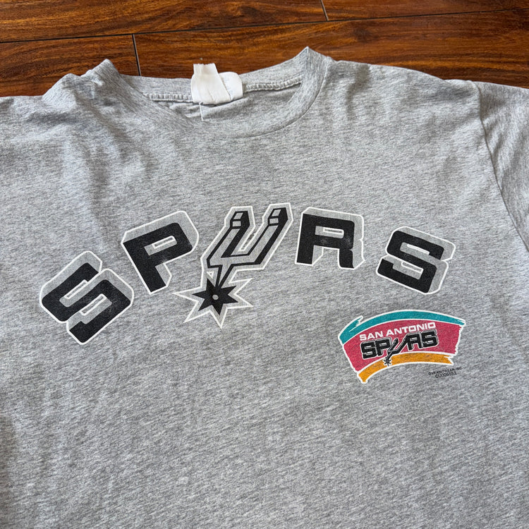 CSA 00's San Antonio Spurs Tee Sz L