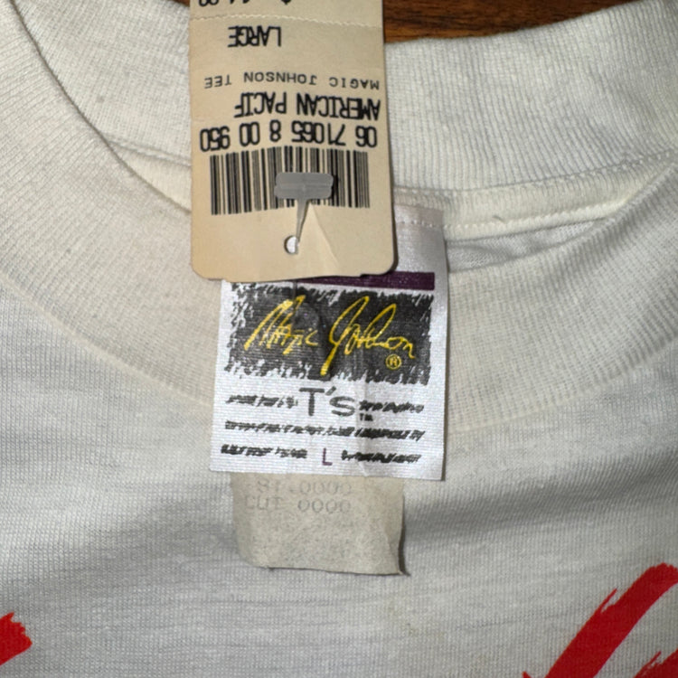 NWT MJT's "We Believe In Magic" Tee Sz L