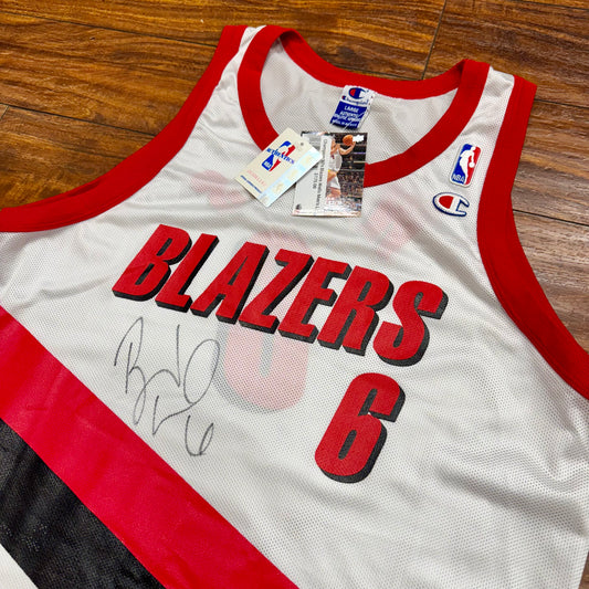 NWT Champion 90's Blazers Bonzi Wells Autographed Jersey Sz L