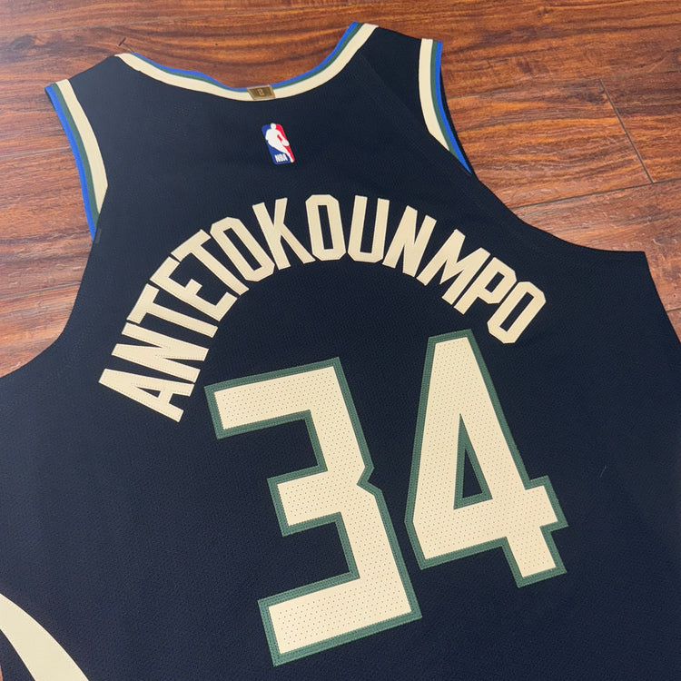 NWT Authentic Giannis Antetokounmpo Jersey Sz L