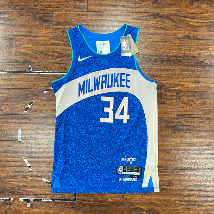 NWT Nike Authentic Milwaukee Bucks Giannis Antetokounmpo Jersey Sz M