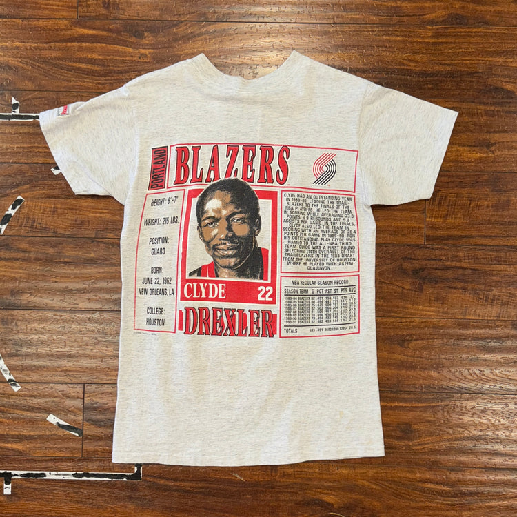 Nutmeg Portland Trail Blazers Clyde Drexler Tee Sz M