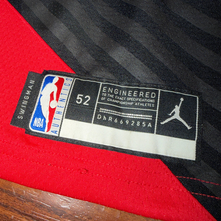 Jordan Portland Trail Blazers Damian Lillard Statement Jersey Sz XL