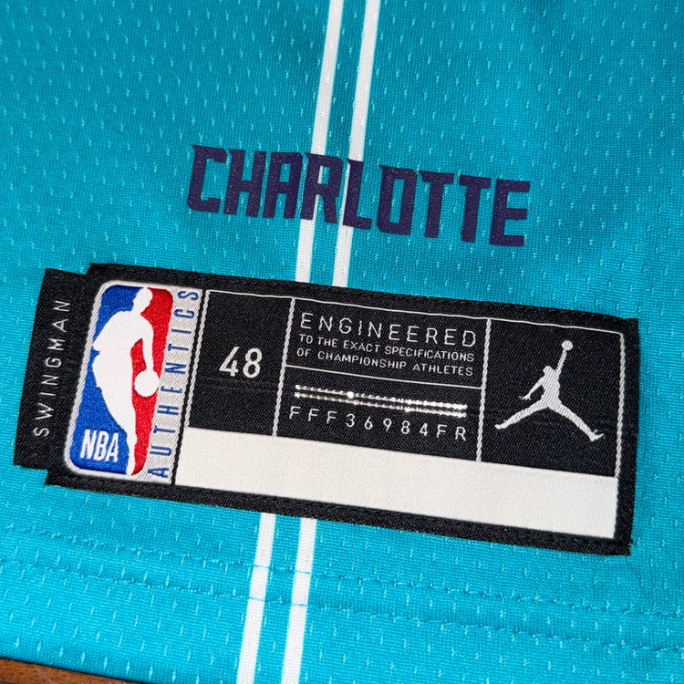 Jordan Swingman Icon Edition Charlotte Hornets LaMelo Ball Jersey Sz L