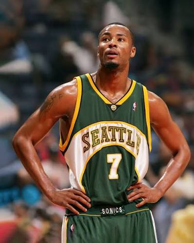 Reebok 00’s Seattle SuperSonics Rashard Lewis Away Jersey Sz M