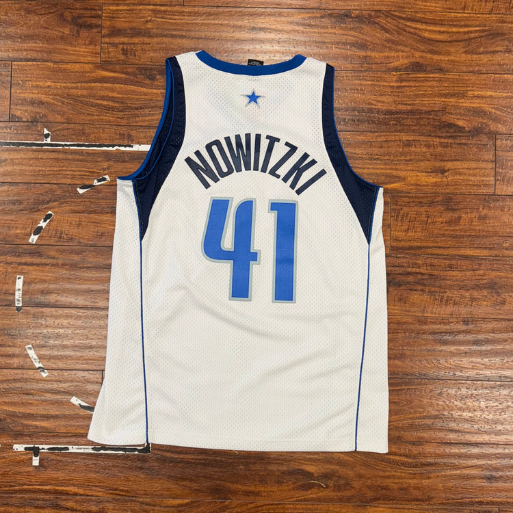 Nike Dallas Mavericks Dirk Nowitzki Jersey Sz L