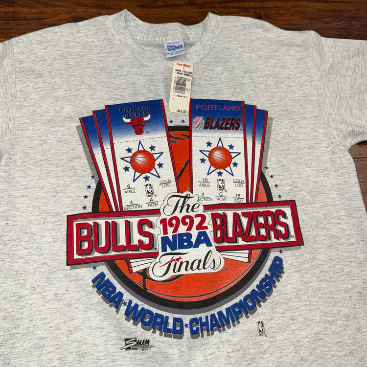 NWT Salem Sportswear 1992 Chicago Bulls Vs Portland Blazers Finals Tee Sz L