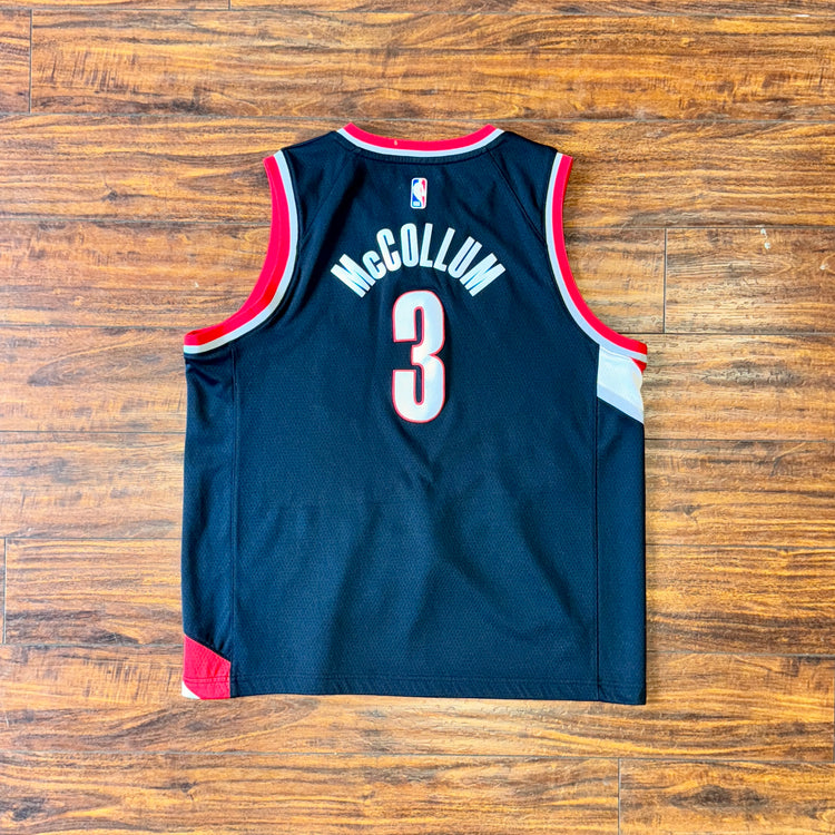 Nike Youth Portland Trail Blazers CJ McCollum Jersey Sz YXL