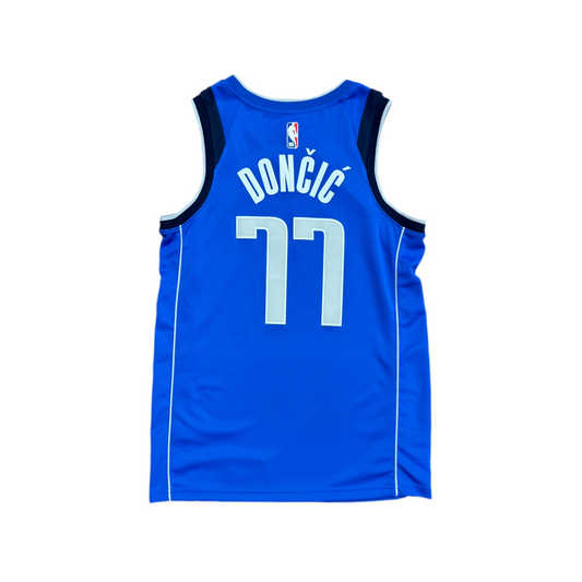 Nike 2018-19 Dallas Luka Dončić Jersey Sz M