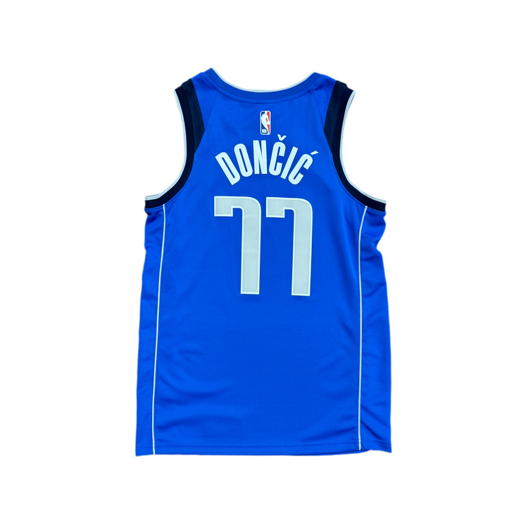 Nike 2018-19 Dallas Luka Dončić Jersey Sz M
