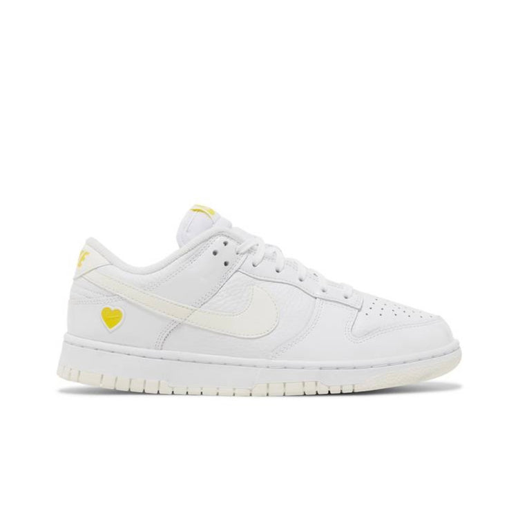 W DS Nike Dunk Low Valentines Day Yellow Heart Women’s 5.5/4M