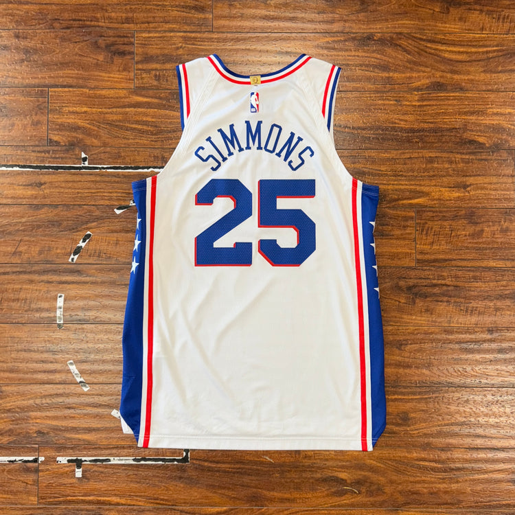 Nike Authentic Philadelphia 76ers Ben Simmons Jersey Sz L