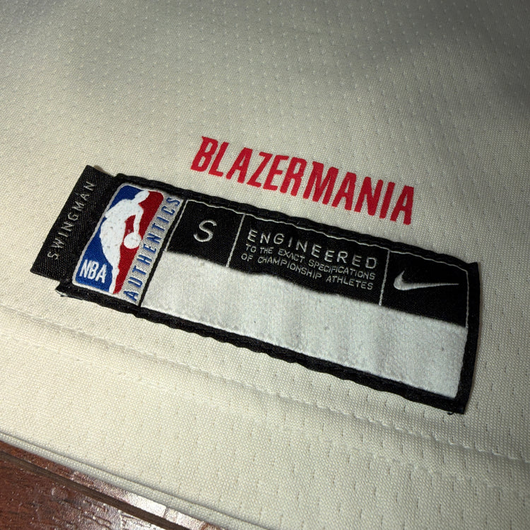 Nike Portland Trail Blazers Damian Lillard Rip City Edition Jersey Sz YS
