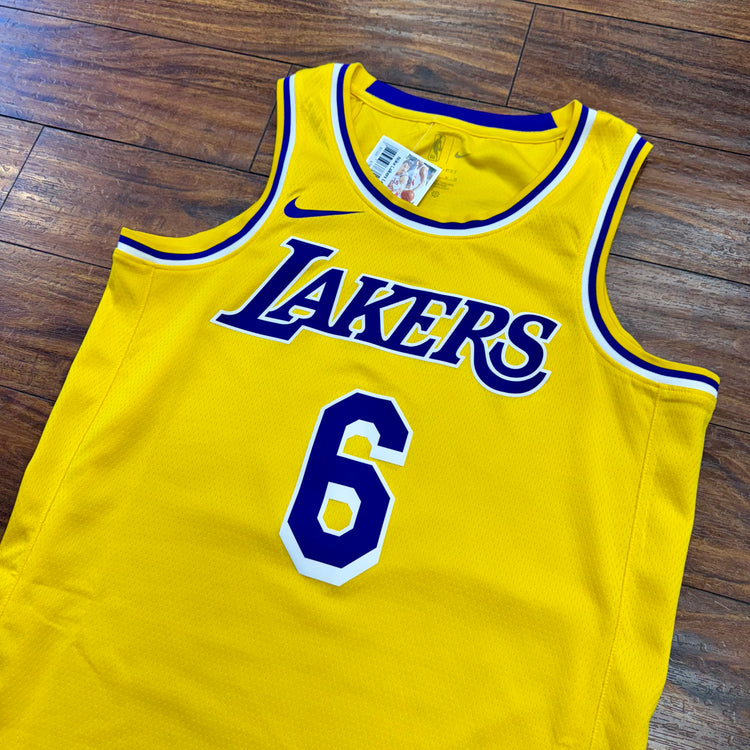 Nike Los Angles Lakers Lebron James Jersey Sz M