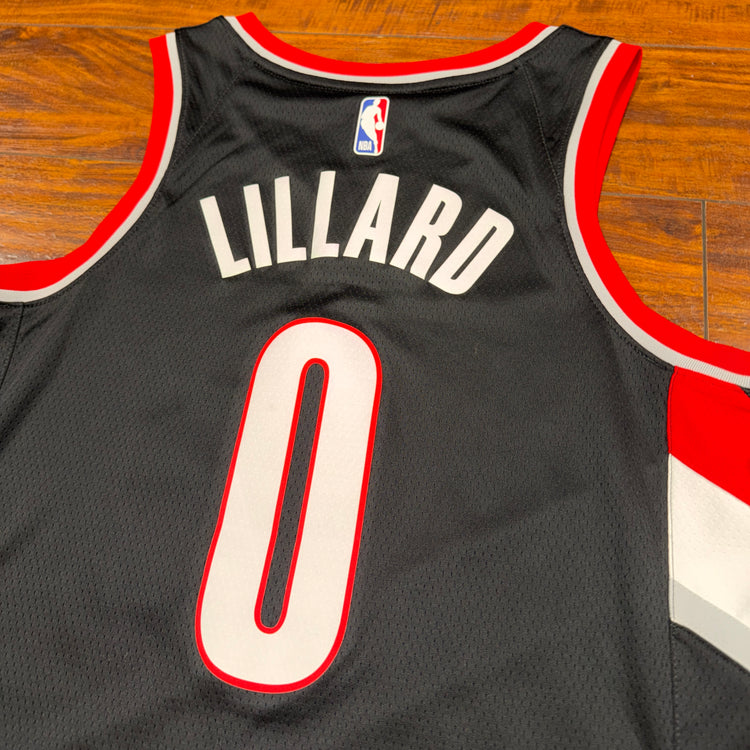 Nike Portland Trail Blazers Damian Lillard Jersey Sz M