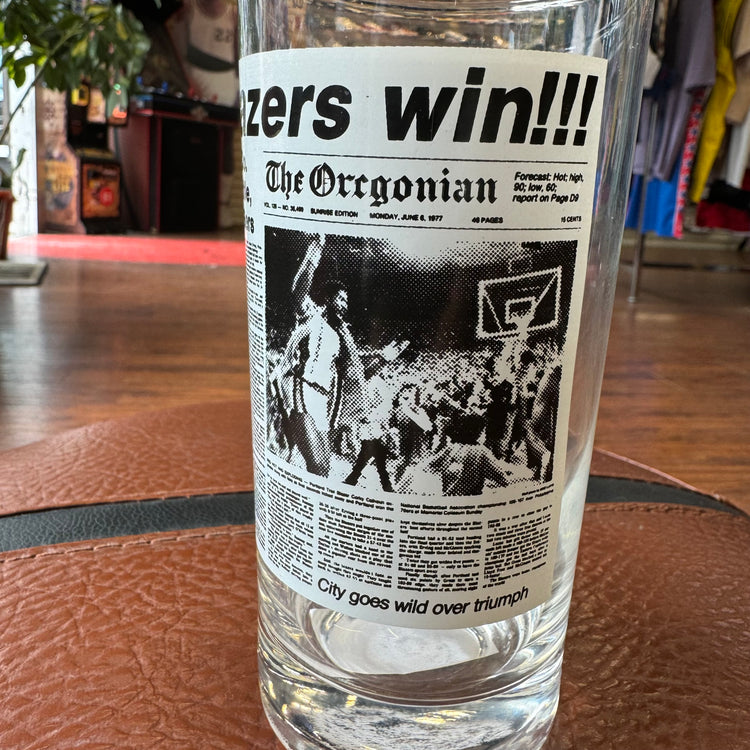 Blazers Win!!! 1977 Glass