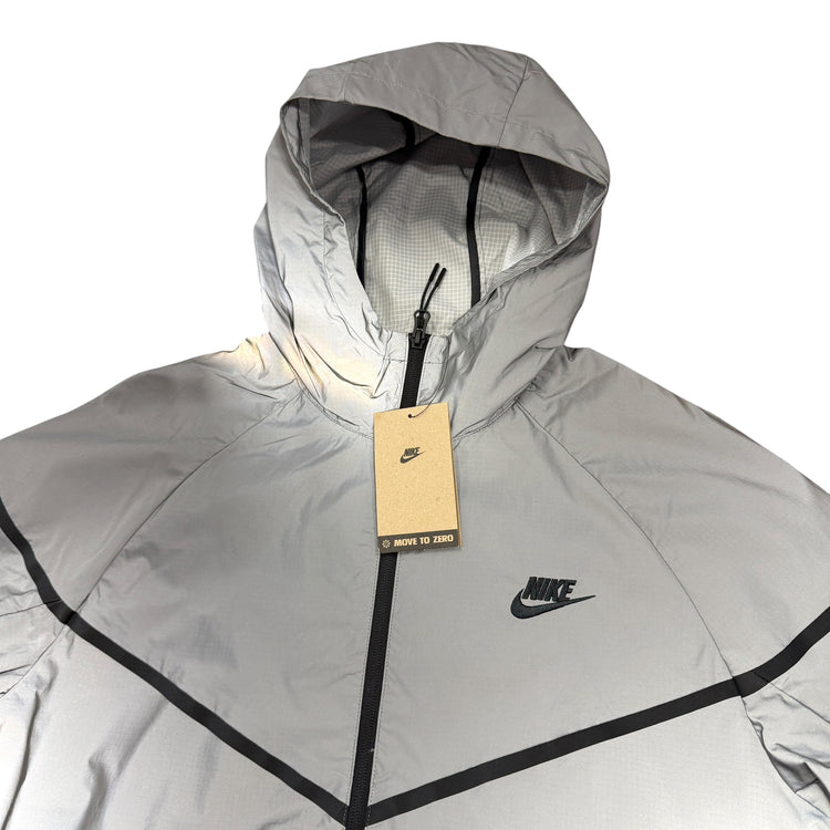 NWT Nike Tech Reflect Jacket Sz M
