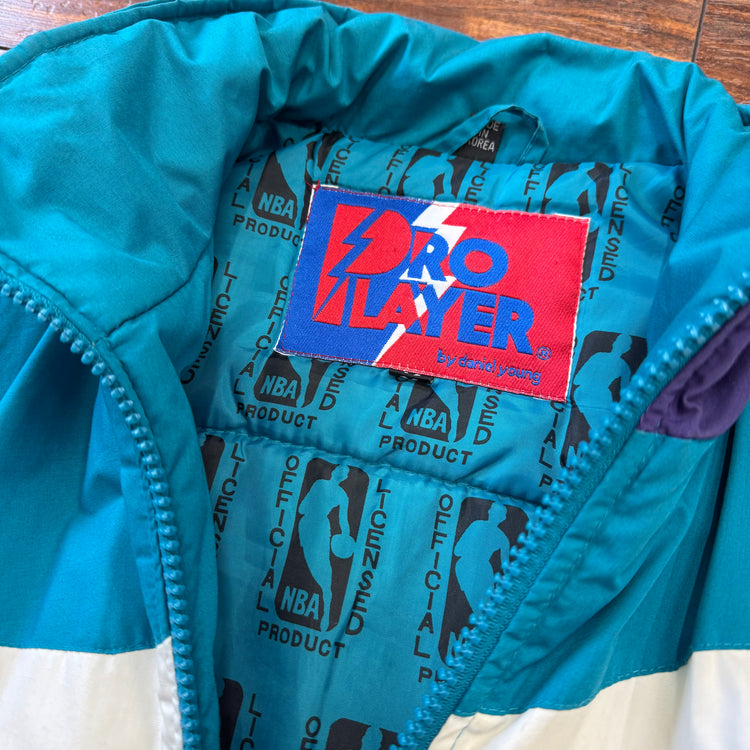 Pro Player 90's Charlotte Hornets Puffer Jacket Sz M